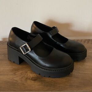 NWOT Madden Girl Black Mary Jane’s (Size 8.5)